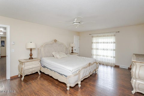Tiny photo for 4447 Sulgrave Drive, Toledo, OH 43623 (MLS # 10010107)