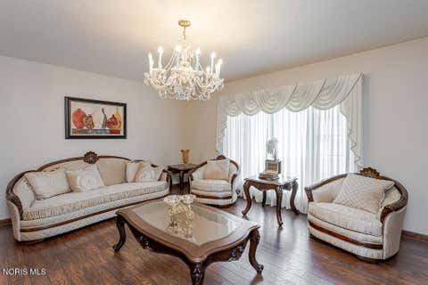 Tiny photo for 4447 Sulgrave Drive, Toledo, OH 43623 (MLS # 10010107)