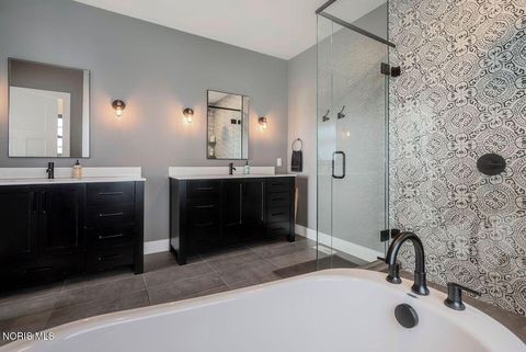 Tiny photo for 100 Howald Farm Court, Perrysburg, OH 43551 (MLS # 10006160)