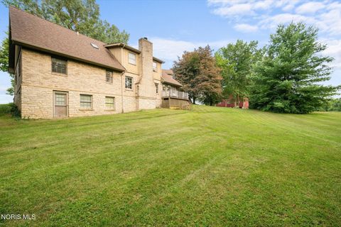 Tiny photo for 5002 Black Road, Monclova, OH 43542 (MLS # 10004990)
