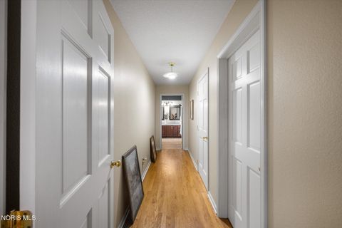 Tiny photo for 5002 Black Road, Monclova, OH 43542 (MLS # 10004990)