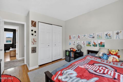 Tiny photo for 1005 Farmington Road, Maumee, OH 43537 (MLS # 10006322)