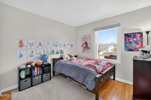 Tiny photo for 1005 Farmington Road, Maumee, OH 43537 (MLS # 10006322)