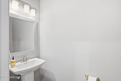 Tiny photo for 6330 N Texas Street, Whitehouse, OH 43571 (MLS # 10002164)