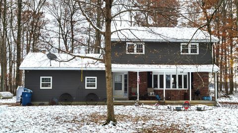 Photo of 116 Troder Street, Bryan, OH 43506 (MLS # 10001444)