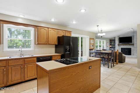 Tiny photo for 731 Red Fox Road, Findlay, OH 45840 (MLS # 10010122)