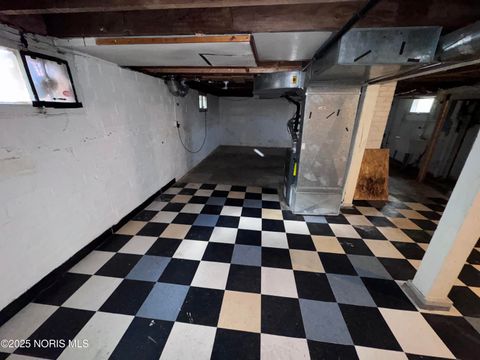 Tiny photo for 3737 Lockwood Avenue, Toledo, OH 43612 (MLS # 10002926)