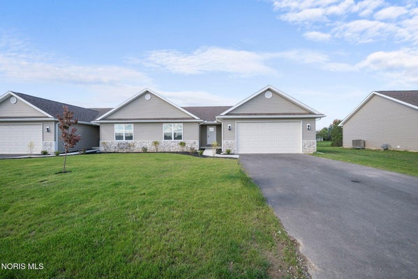 14529 DEXTER FALLS RD, PERRYSBURG, OH 43551 - Image 256c0399b27827c1cdf53e063a4e9e48/4071209730