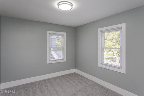 Tiny photo for 3251 Northwood Avenue, Toledo, OH 43606 (MLS # 10014408)