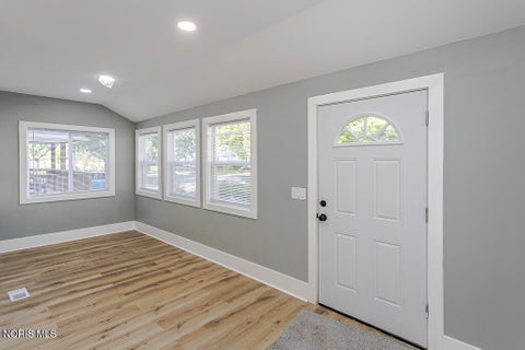 Tiny photo for 3251 Northwood Avenue, Toledo, OH 43606 (MLS # 10014408)