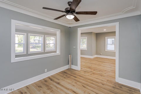 Tiny photo for 3251 Northwood Avenue, Toledo, OH 43606 (MLS # 10014408)