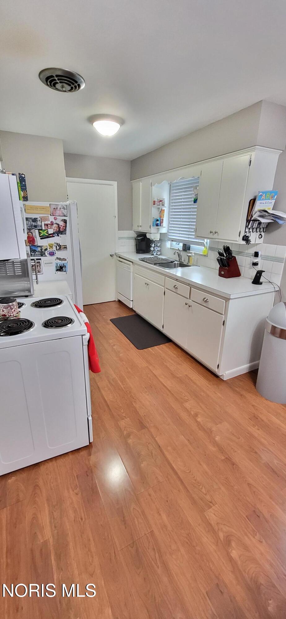 3664 Sherbrooke Road