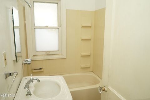 Tiny photo for 345 Melrose Avenue, Toledo, OH 43610 (MLS # 10010000)