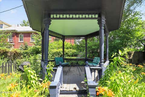 Tiny photo for 2222 Parkwood Avenue, Toledo, OH 43620 (MLS # 10010065)
