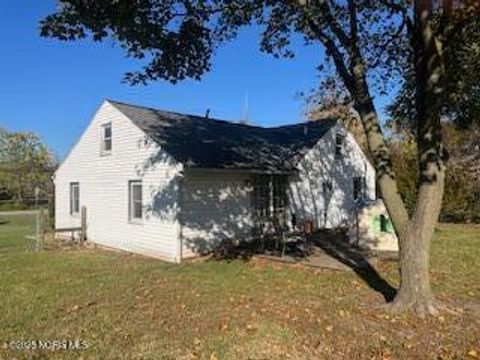 Tiny photo for 428 N Brunell Street, Wauseon, OH 43567 (MLS # 10000818)