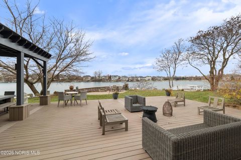 Tiny photo for 3026 Quarry Road, Maumee, OH 43537 (MLS # 10003348)