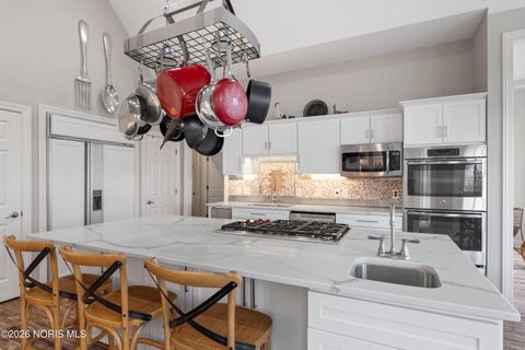 Tiny photo for 3026 Quarry Road, Maumee, OH 43537 (MLS # 10003348)