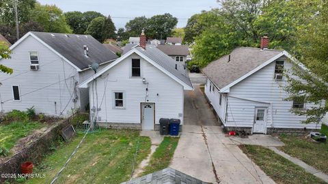 Tiny photo for 331 Heffner Street, Toledo, OH 43605 (MLS # 10000423)