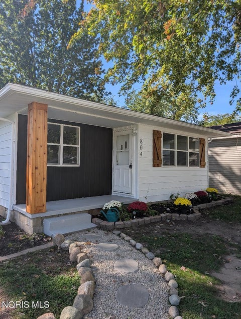 Photo of 804 Linwood Avenue, Delta, OH 43515 (MLS # 10014522)