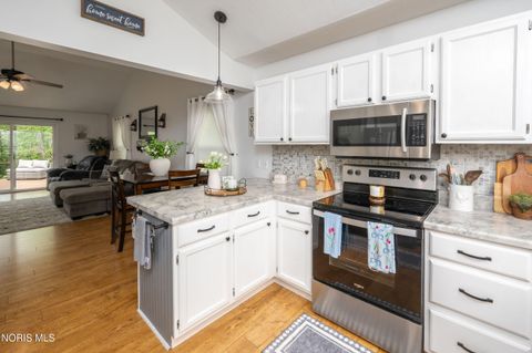 Tiny photo for 2190 Hawthorne Drive, Defiance, OH 43512 (MLS # 10008252)