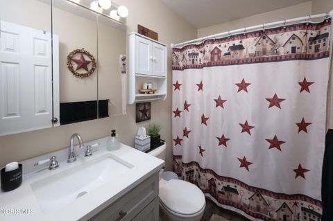 Tiny photo for 2190 Hawthorne Drive, Defiance, OH 43512 (MLS # 10008252)