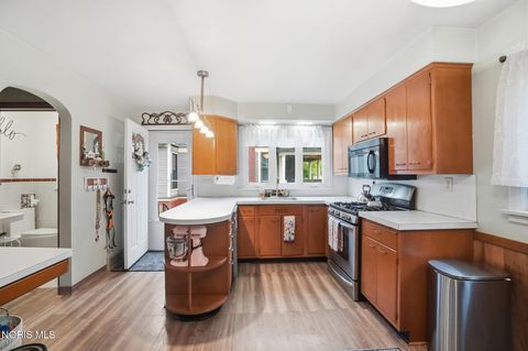 Tiny photo for 303 W Front Street, Pemberville, OH 43450 (MLS # 10007252)