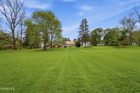 Tiny photo for 303 W Front Street, Pemberville, OH 43450 (MLS # 10007252)