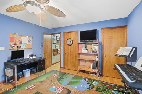 Tiny photo for 303 W Front Street, Pemberville, OH 43450 (MLS # 10007252)