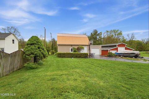 Tiny photo for 303 W Front Street, Pemberville, OH 43450 (MLS # 10007252)