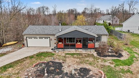 Tiny photo for 28899 Hille Drive, Millbury, OH 43447 (MLS # 10005612)