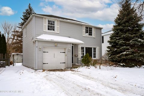 Tiny photo for 1649 Crestwood Road, Toledo, OH 43612 (MLS # 10003993)