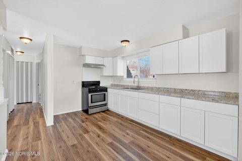 Tiny photo for 82 San Rafael Avenue, Toledo, OH 43607 (MLS # 10003394)