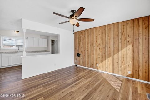 Tiny photo for 82 San Rafael Avenue, Toledo, OH 43607 (MLS # 10003394)