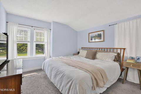 Tiny photo for 1100 Key Street, Maumee, OH 43537 (MLS # 10010554)