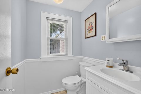 Tiny photo for 1100 Key Street, Maumee, OH 43537 (MLS # 10010554)
