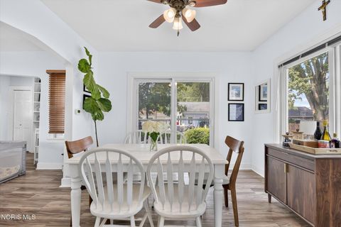 Tiny photo for 1100 Key Street, Maumee, OH 43537 (MLS # 10010554)
