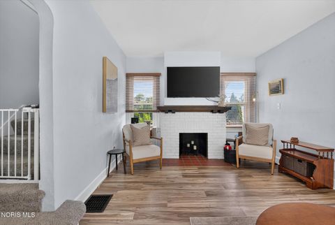 Tiny photo for 1100 Key Street, Maumee, OH 43537 (MLS # 10010554)