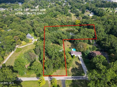 Tiny photo for 1051 Wentworth Avenue, Holland, OH 43528 (MLS # 10006085)