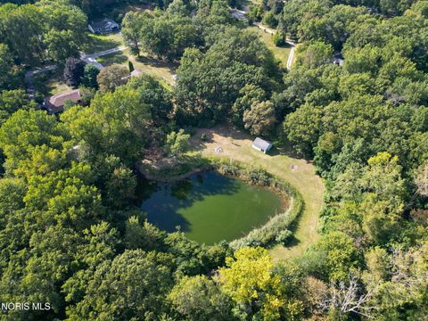 Tiny photo for 1051 Wentworth Avenue, Holland, OH 43528 (MLS # 10006085)