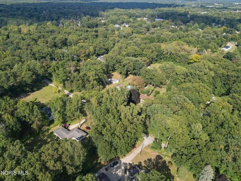 Tiny photo for 1051 Wentworth Avenue, Holland, OH 43528 (MLS # 10006085)