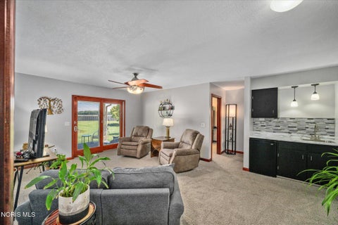Tiny photo for 24340 Hull Prairie Road, Perrysburg, OH 43551 (MLS # 10009119)
