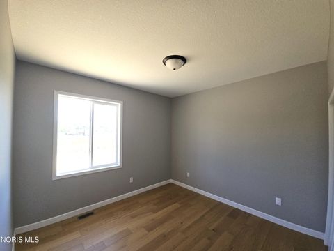 Tiny photo for 700 Winter Court, Carey, OH 43316 (MLS # 10008538)