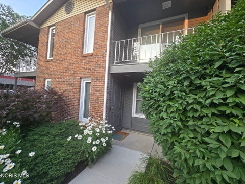 Photo of 328 W Butler Street, Bryan, OH 43506 (MLS # 10010728)