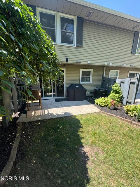 Tiny photo for 328 W Butler Street, Bryan, OH 43506 (MLS # 10010728)