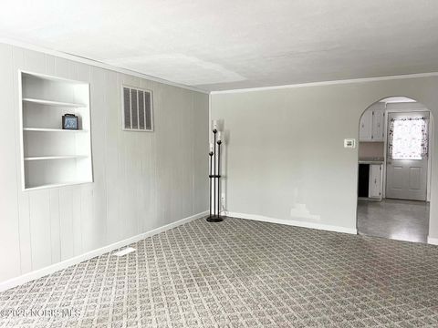 Tiny photo for 1604 Payne Avenue, Findlay, OH 45840 (MLS # 10001922)