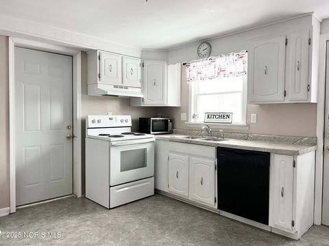 Tiny photo for 1604 Payne Avenue, Findlay, OH 45840 (MLS # 10001922)