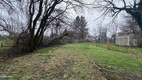 Tiny photo for 1637 Vance Street, Toledo, OH 43607 (MLS # 10008179)