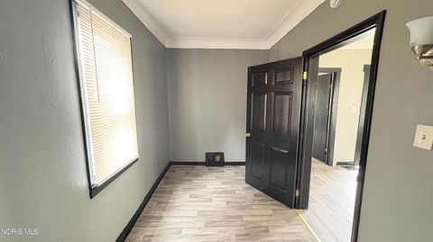 Tiny photo for 1637 Vance Street, Toledo, OH 43607 (MLS # 10008179)