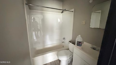 Tiny photo for 1637 Vance Street, Toledo, OH 43607 (MLS # 10008179)