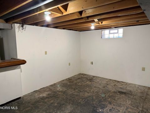 Tiny photo for 3212 Keemont Drive, Toledo, OH 43613 (MLS # 10008666)